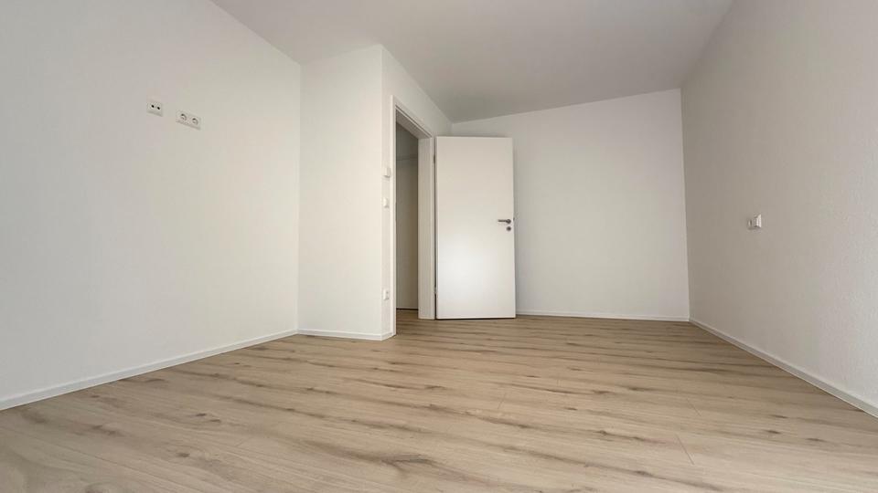 Neubau-Erstbezug: 2-Zimmer-Wohnung mit Terrasse & Privatgarten in 2 zimmer