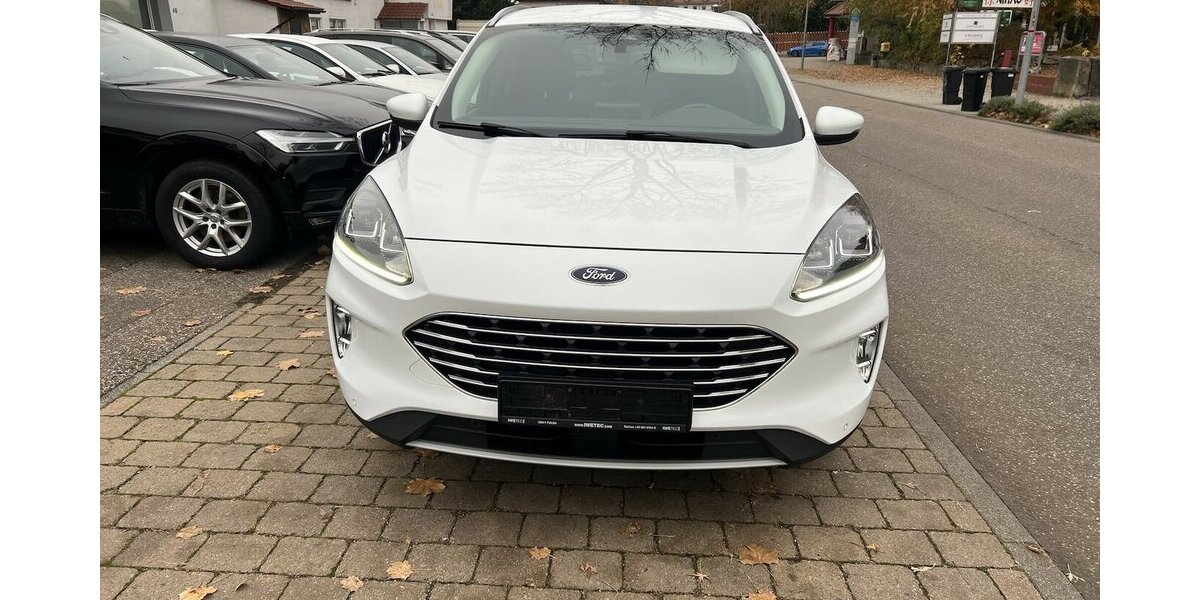 Ford Kuga TCDI Titanium 1 Hand navi 160.000 km 15.990 € Neckarsulm 74172