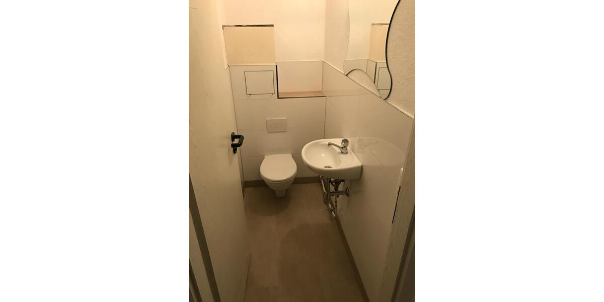 Etagenwohnung Bönnigheim - 4 Zimmer, 1.400&euro; | Angebot:24523945