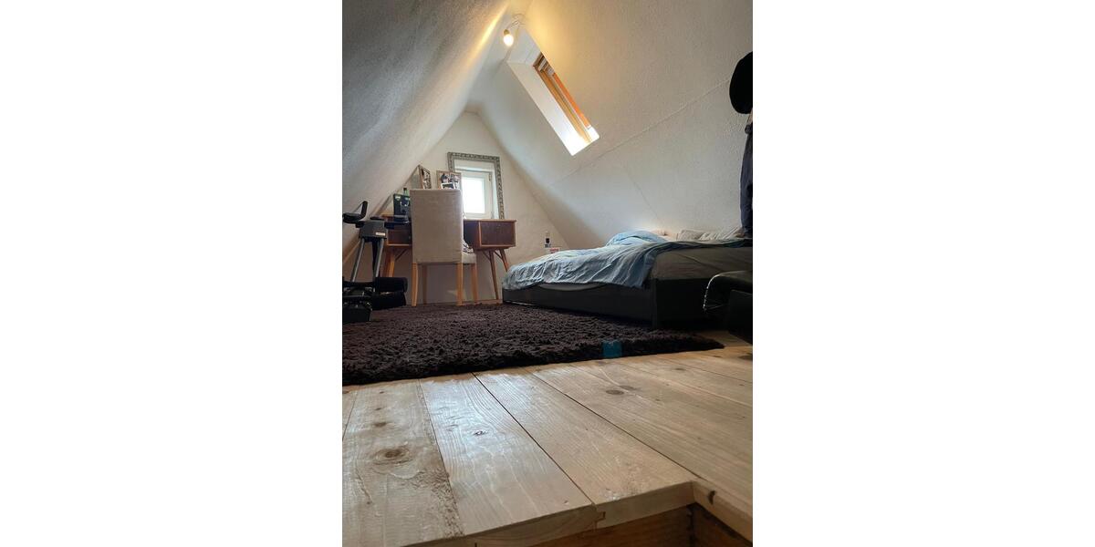 Doppelhaushälfte Lauffen am Neckar - 2.5 Zimmer, 65 m&sup2;, 1.095&euro; | Angebot:25723186