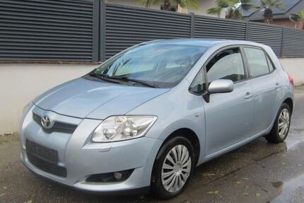Toyota Auris 228.000 km 2.890 € Öhringen-Cappel 74613