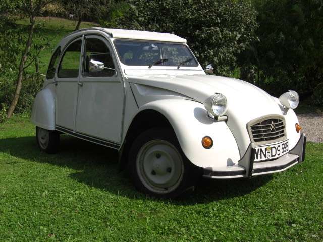 Citroen 2CV 25.600 km 16.200 &euro; Oppenweiler 71570