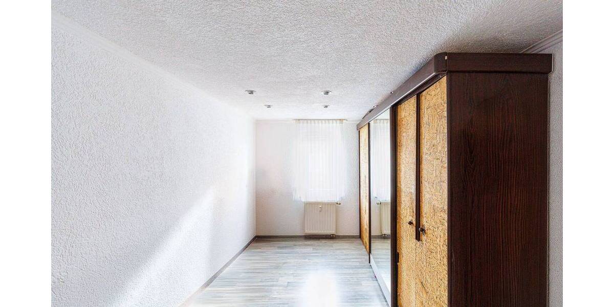 Etagenwohnung Vaihingen an der Enz - 3 Zimmer, 87 m&sup2;, 240.000&euro; | Angebot:26345664