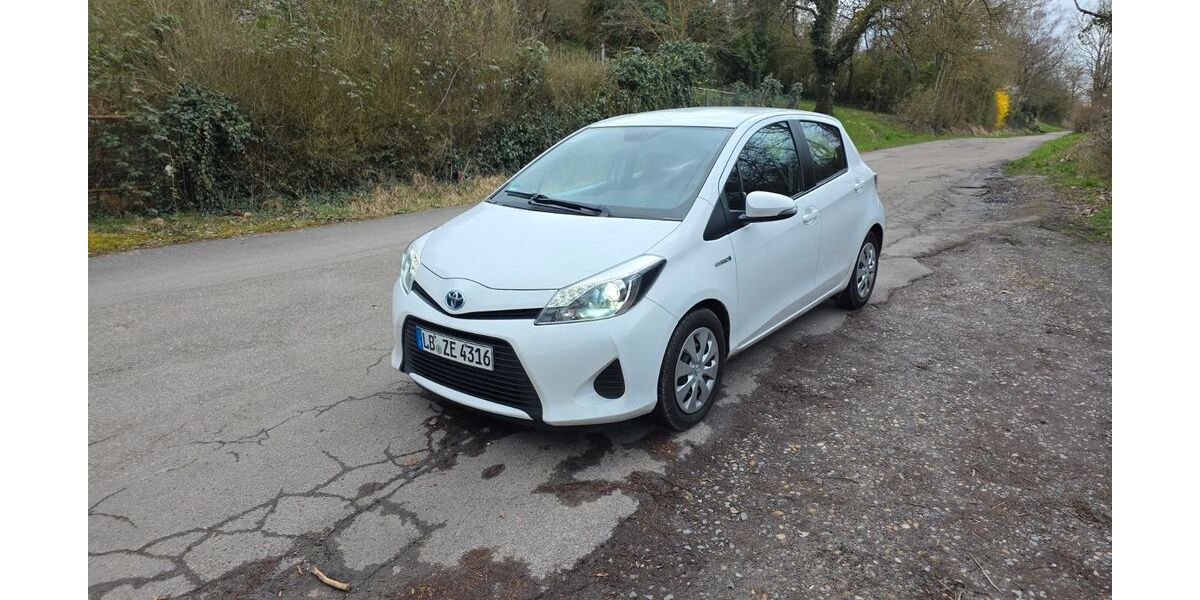 Toyota Yaris 144.000 km 7.990 &euro; Ludwigsburg 71636