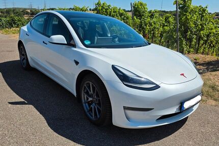 Tesla Model 3 66.000 km 29.990 &euro; Neckarwestheim 74382
