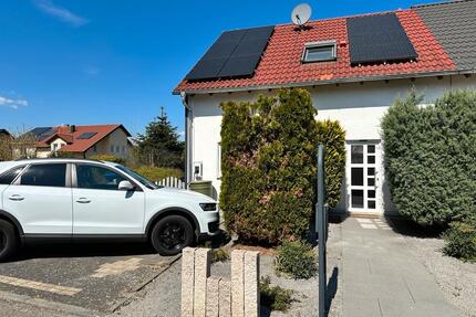 Doppelhaushälfte mit Photovoltaik