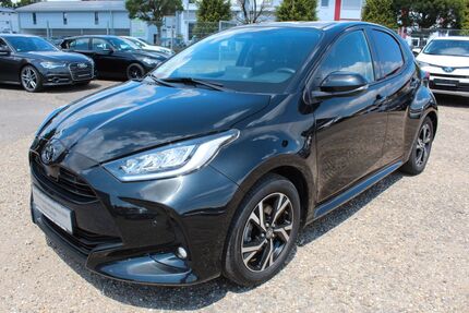 Toyota Yaris 21.189 km 21.495 &euro; Bad Rappenau 74906