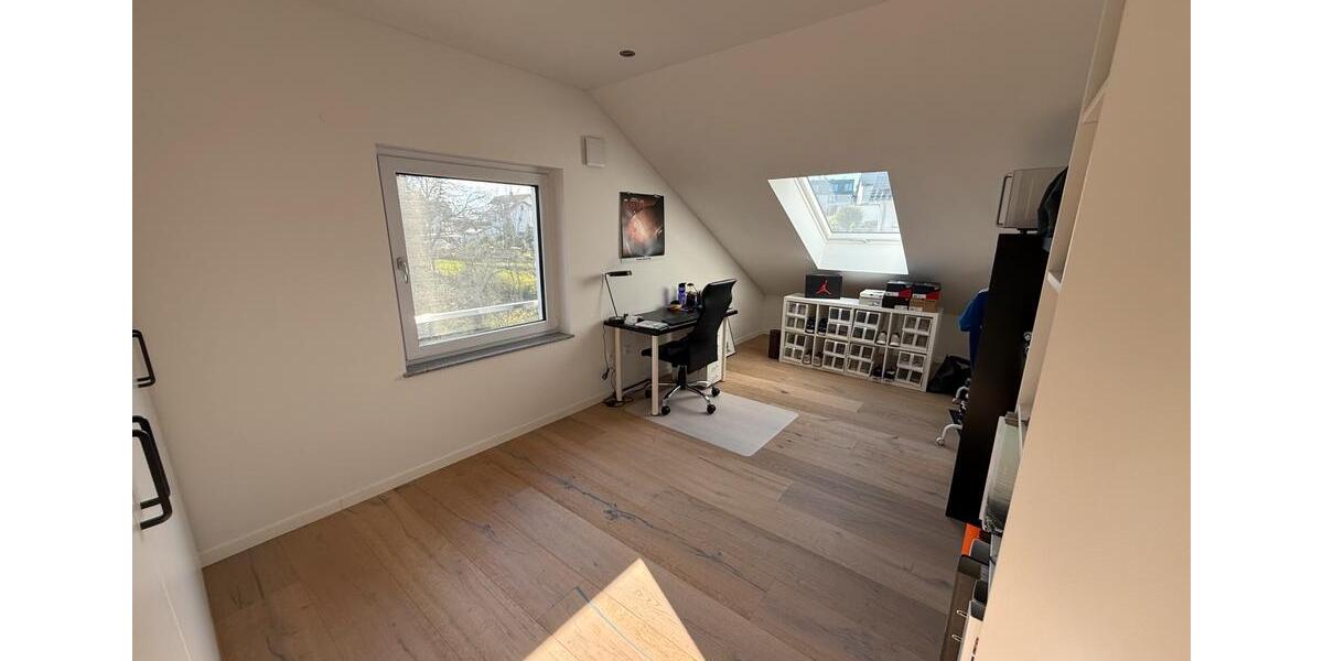 Dachgeschoßwohnung Sinsheim - 3 Zimmer, 87 m&sup2;, 419.000&euro; | Angebot:25122371