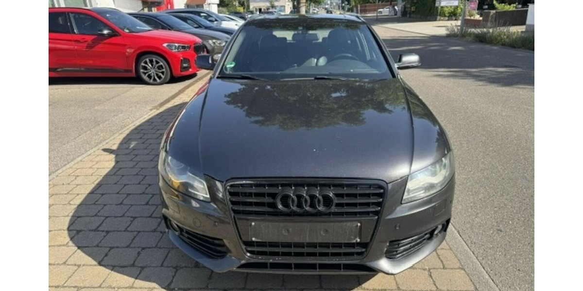 Audi A4 2.0 TDI S- line Sportpaket plus 268.000 km 5.490 &euro; Neckarsulm 74172