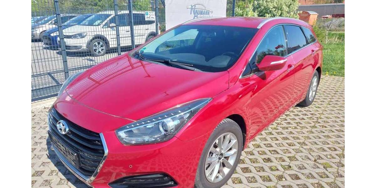 Hyundai i40 104.000 km 11.990 &euro; Eppingen 75031