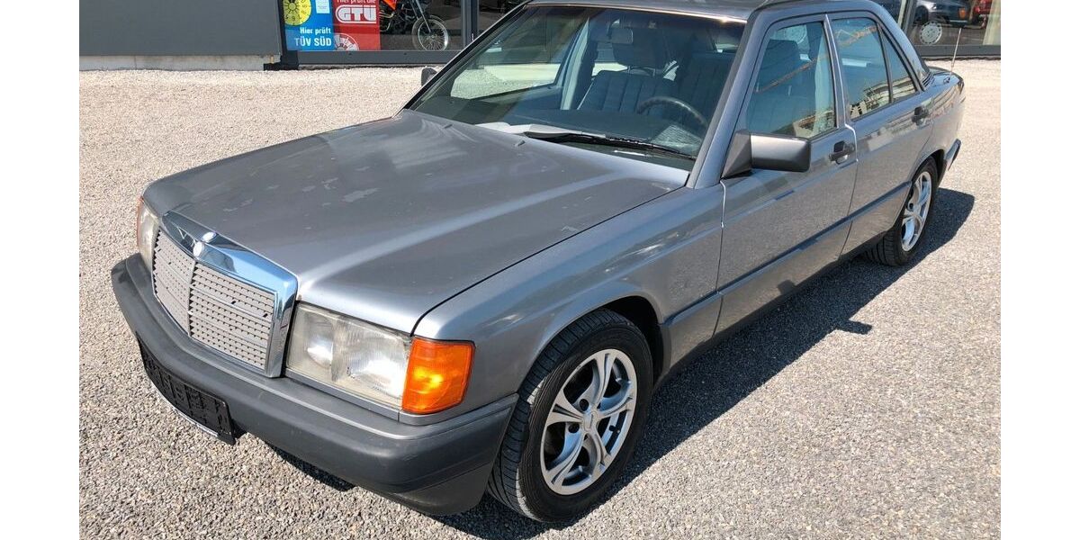 Mercedes-Benz 190 215.000 km 4.850 € Öhringen 74613