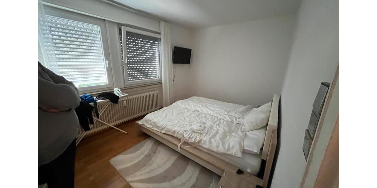 3-Zi-Wohnung mit 4. Zimmer im DG, 2 Balkone & Garage 3 zimmer
