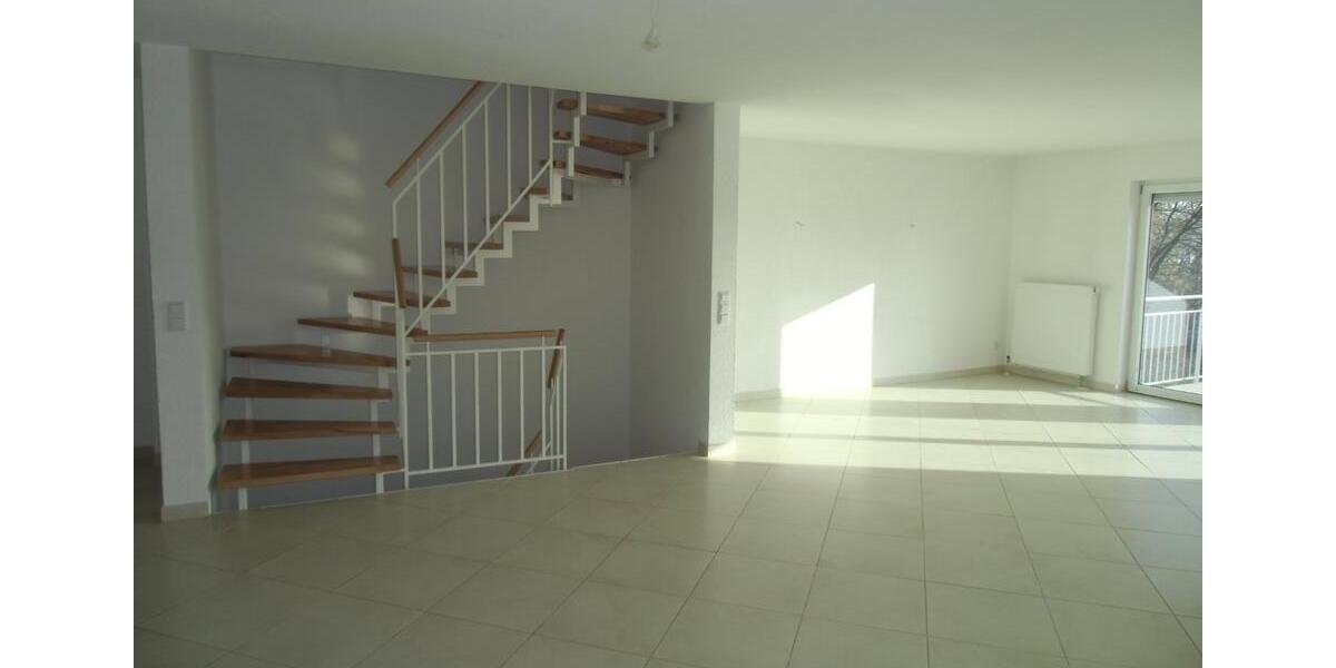 Doppelhaushälfte Tamm - 7 Zimmer, 186 m&sup2;, 890.000&euro; | Angebot:24327518