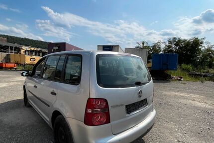 VW Touran 182.000 km 3.000 &euro; Mosbach 74821