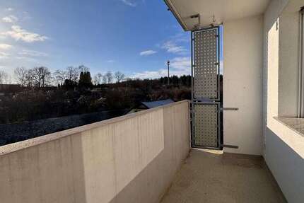 Wohnung Sachsenheim - 3 Zimmer, 75 m&sup2;, 220.000&euro; | Angebot:26489044