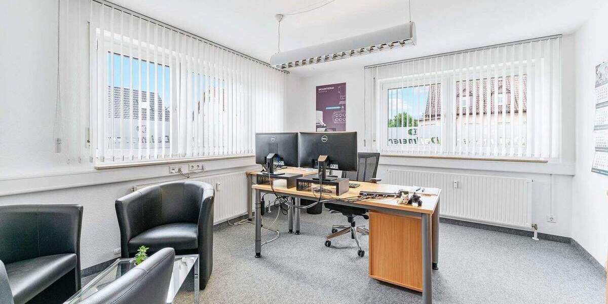 Zentral gelegene Gewerbefläche mit variabler Aufteilung und Top-Ausstattung inklu. 4 Stellplätzen 6 zimmer