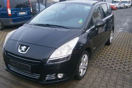 Peugeot 5008 259.000 km 2.990 &euro; Eppingen 75031