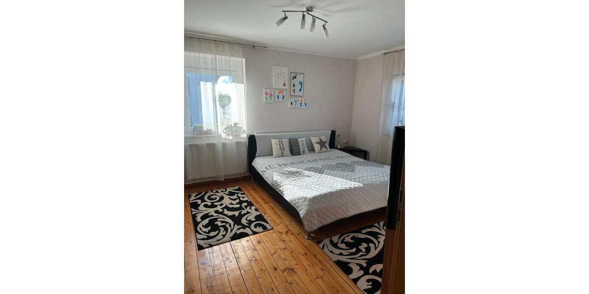 Einfamilienhaus Sinsheim - 7 Zimmer, 195 m&sup2;, 525.000&euro; | Angebot:26236316