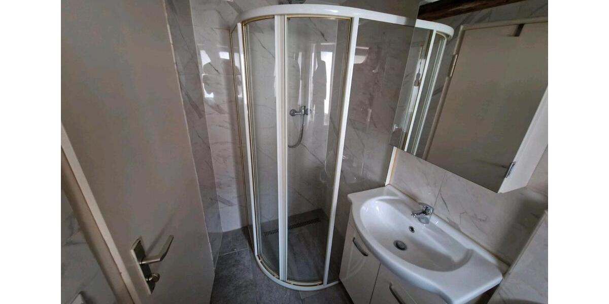 Reihenhaus Marbach am Neckar - 5 Zimmer, 180 m&sup2;, 400.000&euro; | Angebot:27267563