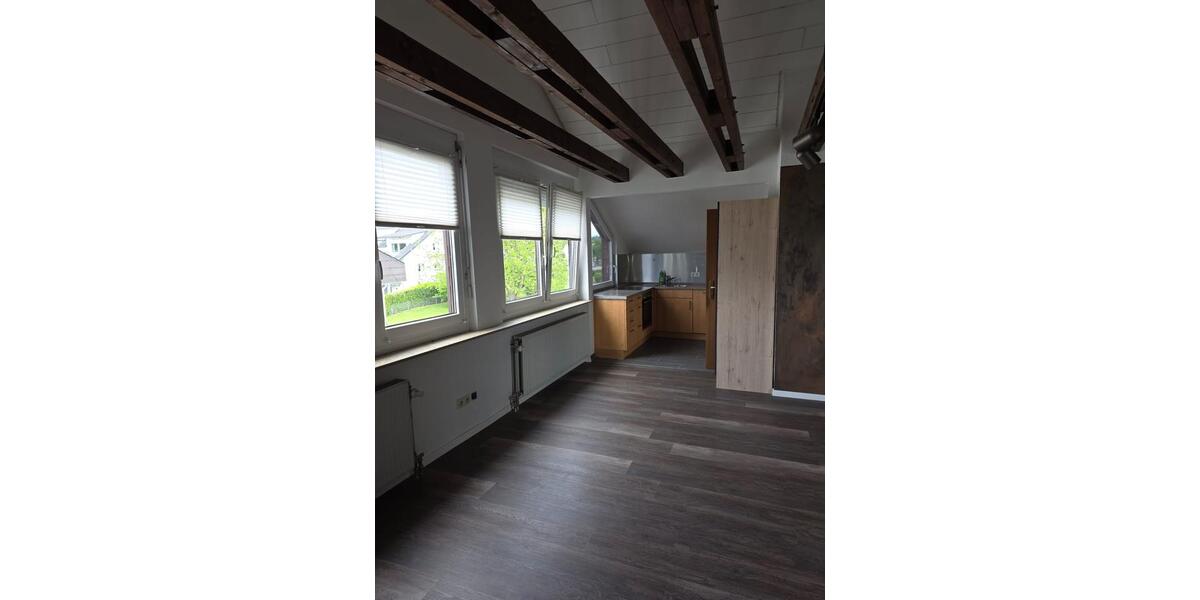 Dachgeschoßwohnung Bad Rappenau - 3 Zimmer, 107 m&sup2;, 1.150&euro; | Angebot:26619119