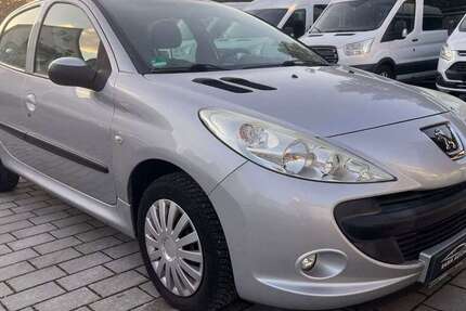 Peugeot 206 80.000 km 3.950 &euro; Ludwigsburg 71642