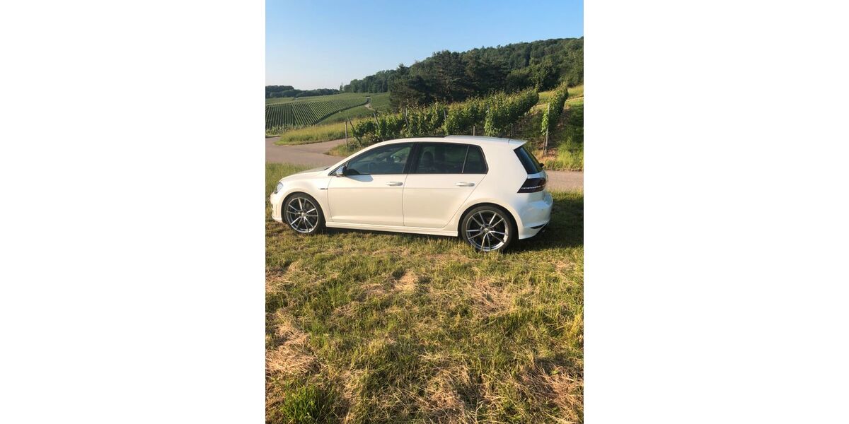 VW Golf 115.000 km 22.400 &euro; Bretzfeld 74626