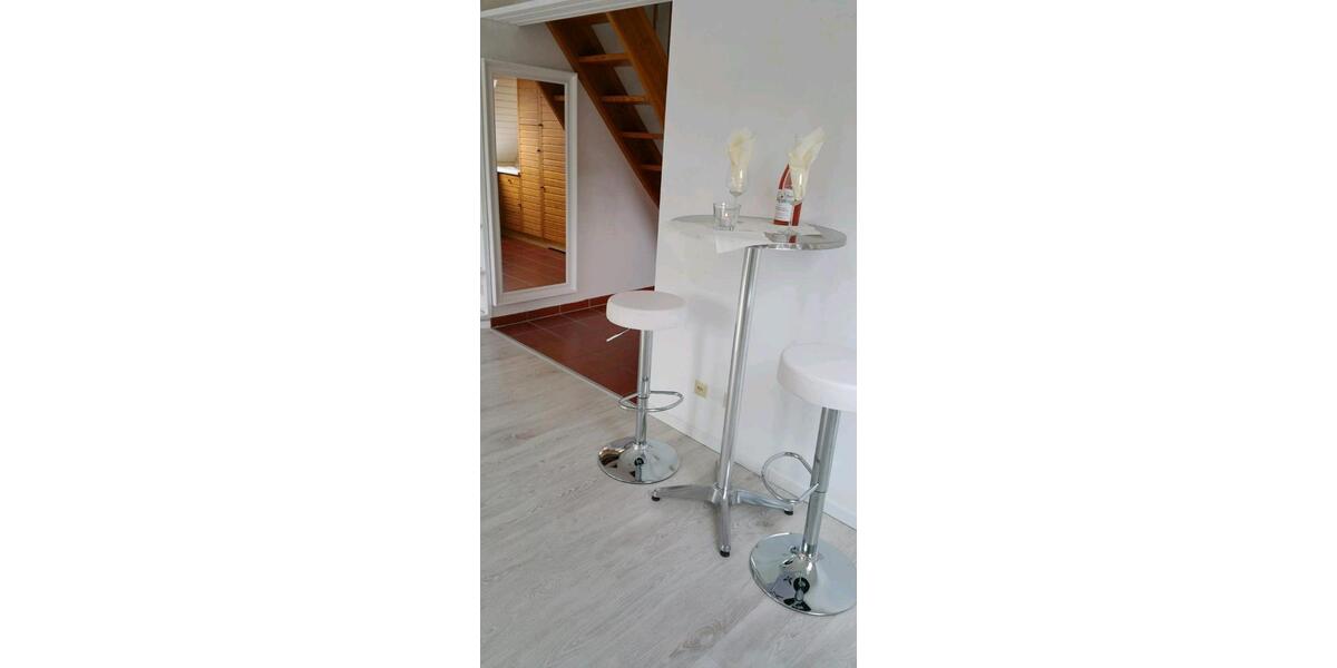 Dachgeschoßwohnung Heilbronn - 2 Zimmer, 50 m&sup2;, 710&euro; | Angebot:24764888