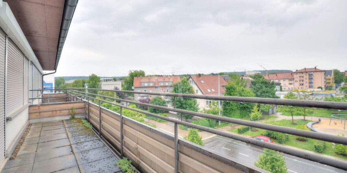 3-Zimmer-Wohnung mit Balkon & Terrasse in zentraler Lage 3 zimmer