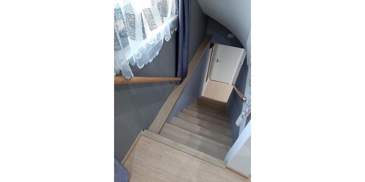 Doppelhaushälfte Vaihingen an der Enz - 6 Zimmer, 165 m&sup2;, 480.000&euro; | Angebot:26634550