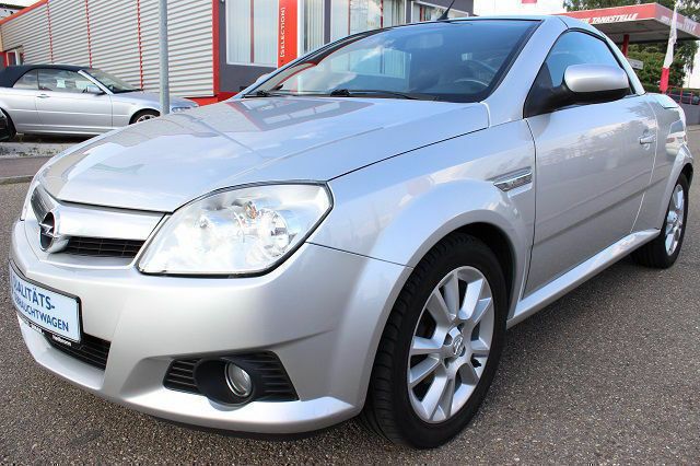 Opel Tigra 132.000 km 3.000 &euro; Heilbronn 74078