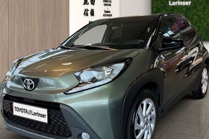 Toyota Aygo (X) 12.855 km 16.990 € Backnang 71522