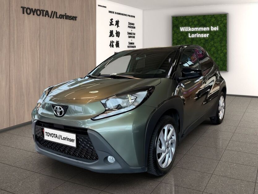 Toyota Aygo (X) 12.855 km 16.990 € Backnang 71522