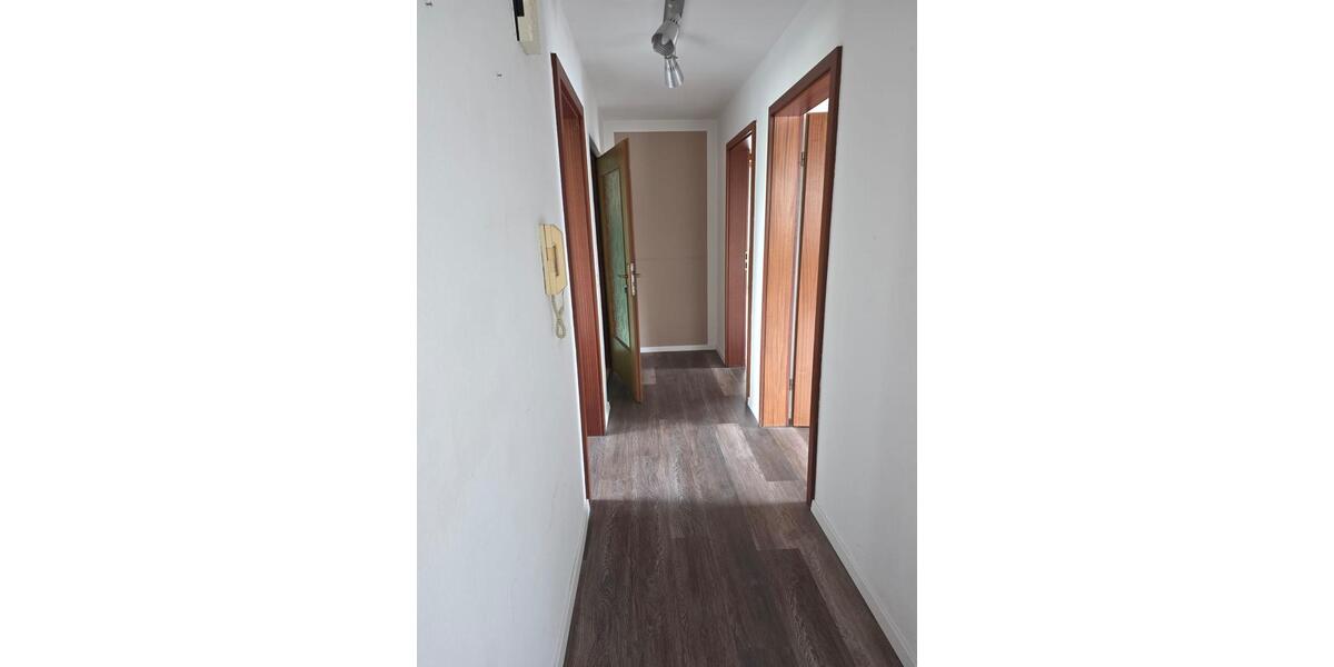 Dachgeschoßwohnung Bad Rappenau - 3 Zimmer, 107 m&sup2;, 1.150&euro; | Angebot:26619119
