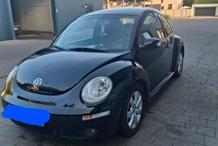 VW New Beetle 194.000 km 2.299 &euro; Asperg 71679