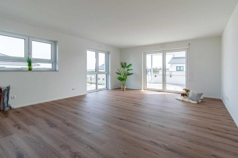 Barrierefreie attraktive 2,5-Zimmer Wohnung mit Balkon im EG in Forchtenberg zimmer