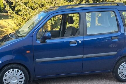 Opel Agila 10.000 km 3.800 &euro; Leingarten 74211