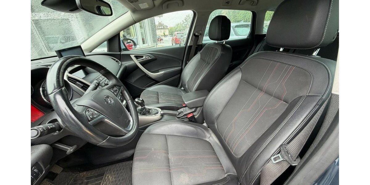 Opel Astra J 1.4 Turbo 150 Jahre 151.500 km 2.500 &euro; Neckarsulm 74172