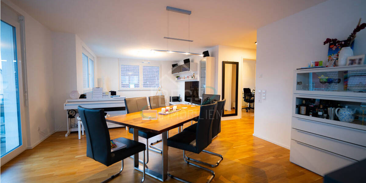 Moderne 4-Zimmer-Wohnung mit Balkon und hochwertiger Ausstattung 4 zimmer