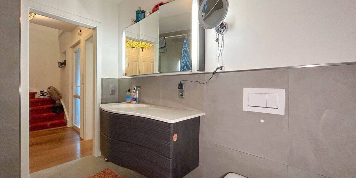 Mehrfamilienhaus, Wohnhaus Bad Friedrichshall Kochendorf - 1 Zimmer, 350 m&sup2;, 1.350.000&euro; | Angebot:25997731