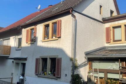 Haus Eppingen - 15 Zimmer, 397 m&sup2;, 590.000&euro; | Angebot:27119953