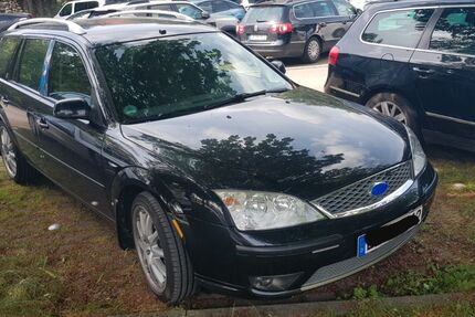 Ford Mondeo 224.000 km 3.499 &euro; Großbottwar 71723