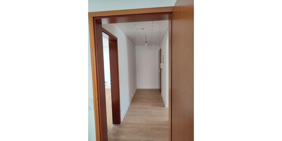 Dachgeschoßwohnung Öhringen - 2 Zimmer, 51 m&sup2;, 660&euro; | Angebot:25452089