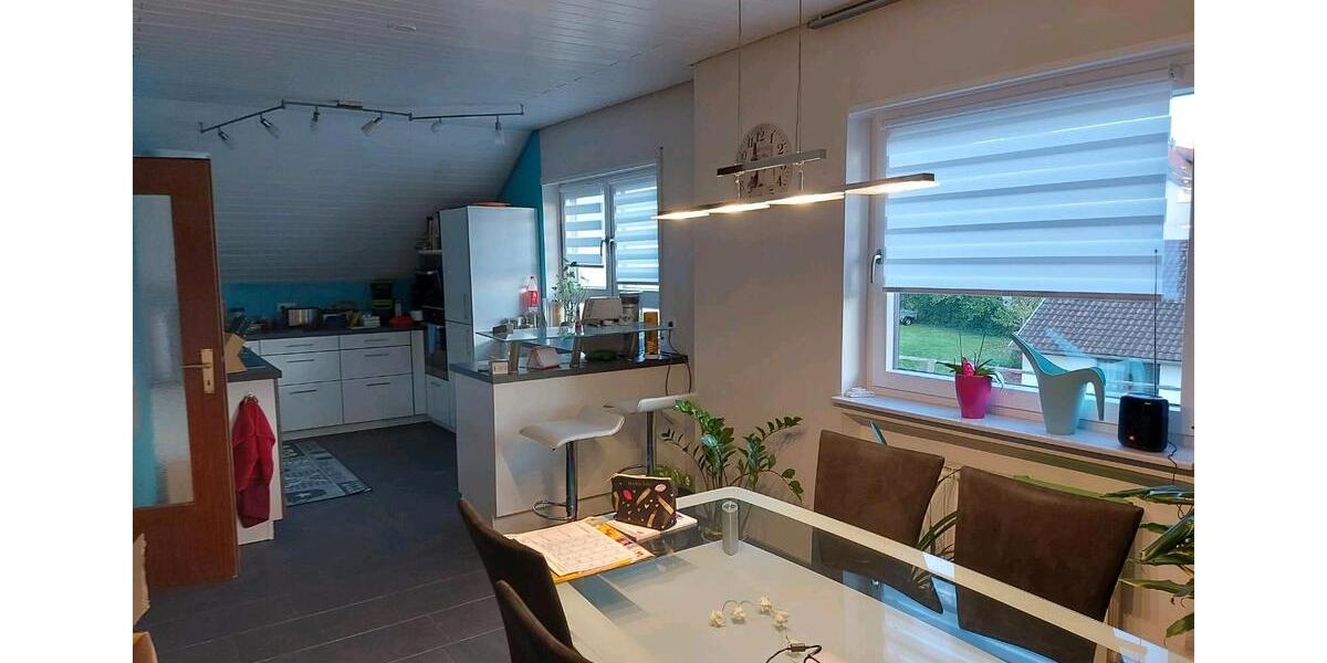 Dachgeschoßwohnung Neudenau - 3 Zimmer, 102 m&sup2;, 800&euro; | Angebot:25208388