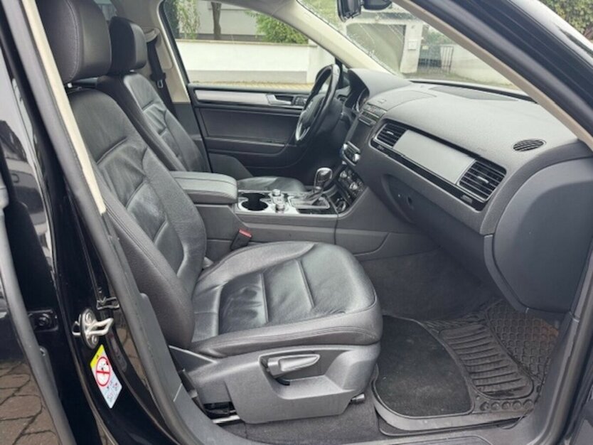 VW Touareg 3.0 V6 TDI Terrain Tech 4 Motion 161.000 km 17.990 € Neckarsulm 74172