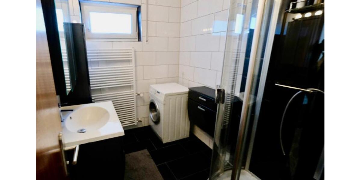 Provisionsfrei! Großzügige gepflegte 4,5 Eigentumswohnung 4.5 zimmer