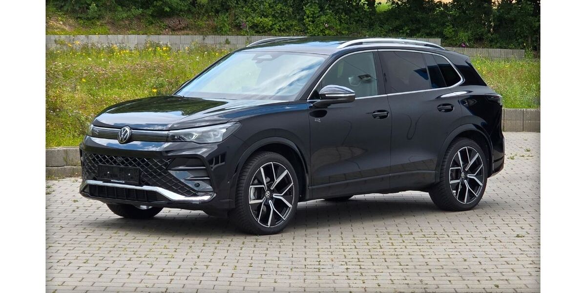 VW Tiguan 20.800 km 44.030 &euro; Kürnbach 75057