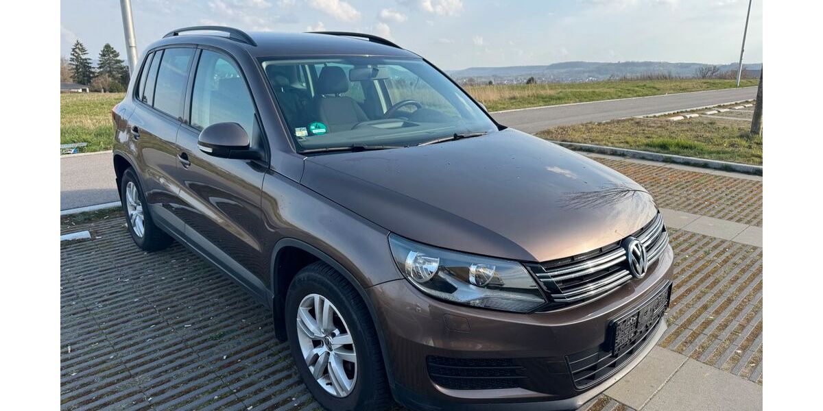 VW Tiguan 185.000 km 8.490 &euro; Öhringen 74613