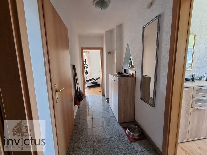 Charmantes Zweifamilienhaus in Obersulm! Vielseitig nutzbar für Familien, Investoren und Mehrgenerationenwohnen 7 zimmer