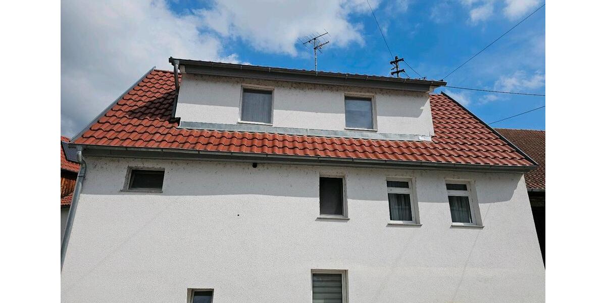 Mehrfamilienhaus, Wohnhaus Backnang - 8 Zimmer, 180 m&sup2;, 265.000&euro; | Angebot:26109024