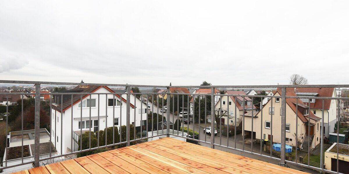 Etagenwohnung Bönnigheim - 2 Zimmer, 102 m&sup2;, 950&euro; | Angebot:26904110